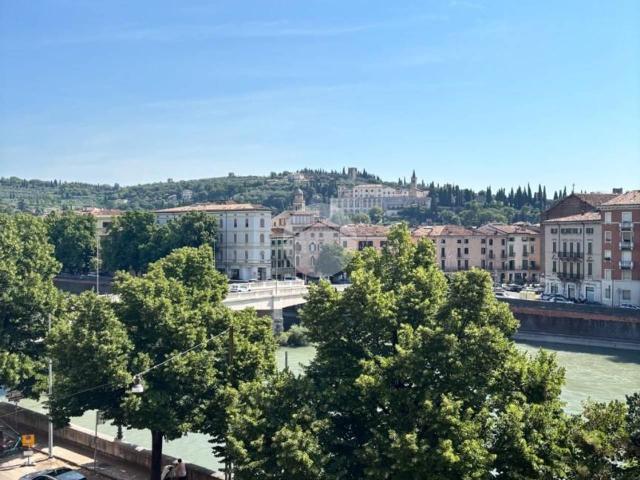 Appartamento in vendita a Verona