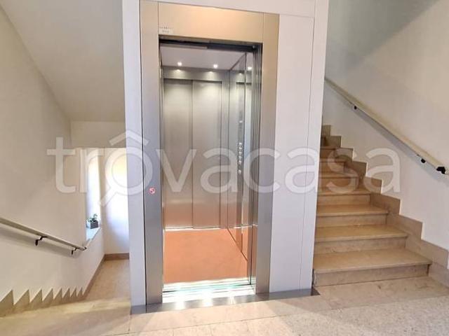 Appartamento in vendita a Verona, Borgo Trento