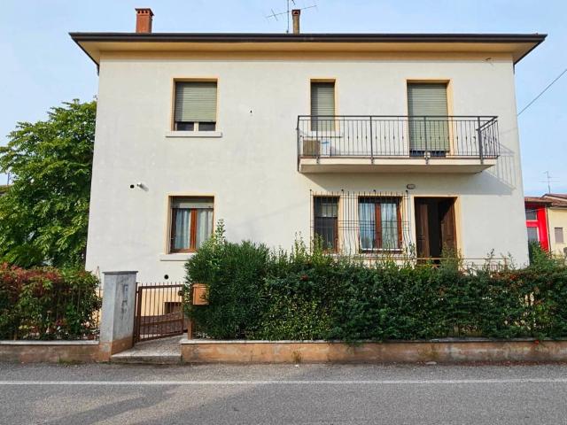 Appartamento in vendita a Verona VR