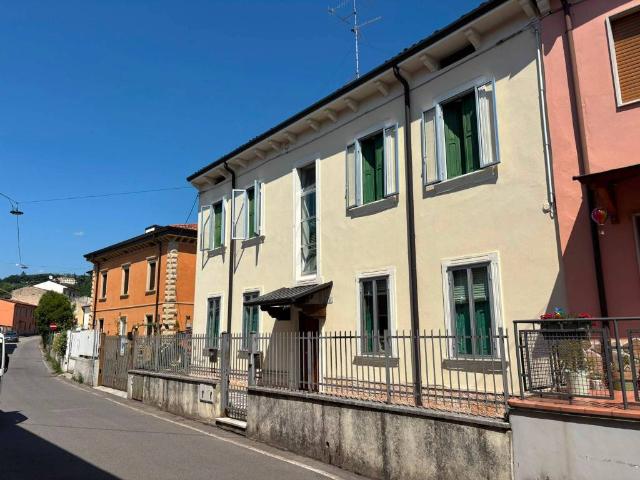 Appartamento in vendita a Verona VR