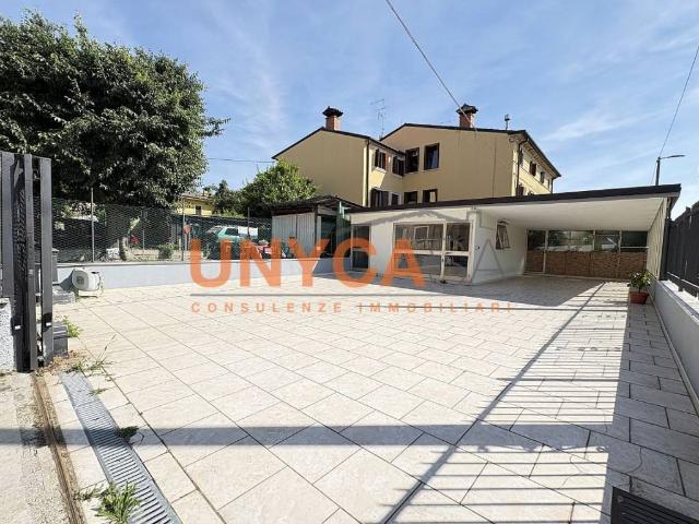 Appartamento in vendita a Verona VR