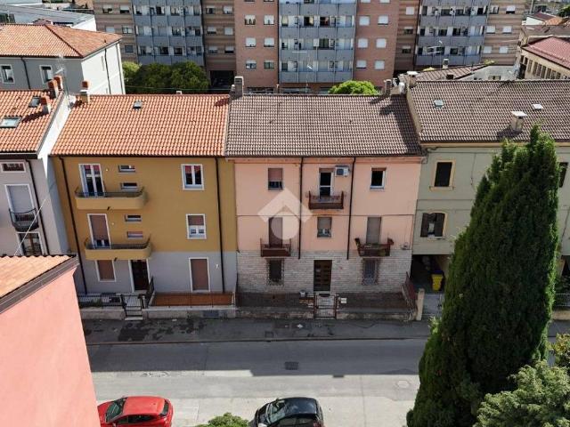 Appartamento in vendita a Verona VR