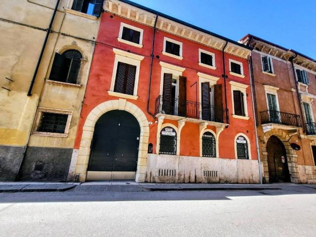 Appartamento in vendita a Verona VR
