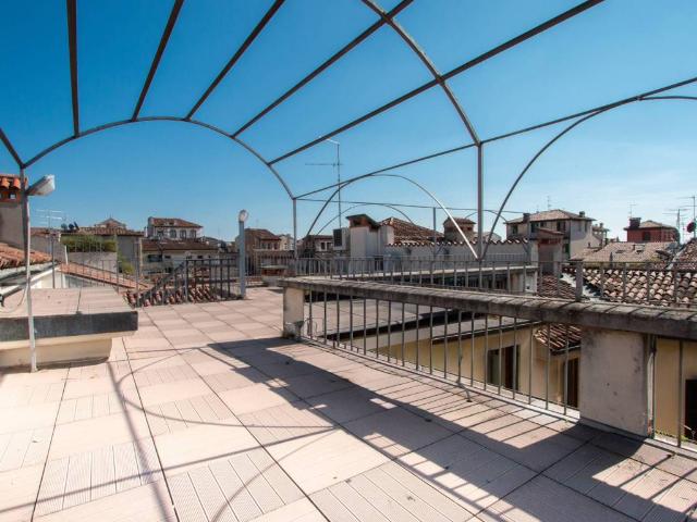 Appartamento in vendita a Verona VR