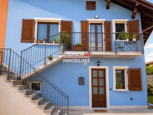 Appartamento in vendita a Verbania strada statale 34, Suna