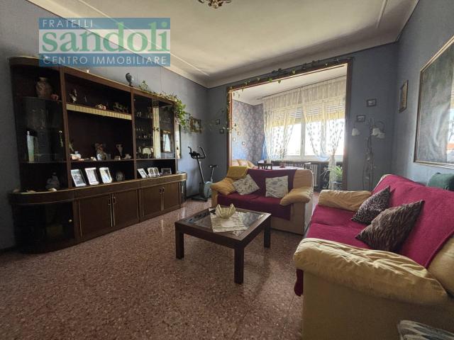 Appartamento in vendita a Vercelli, Stadio