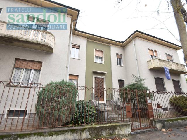 Appartamento in vendita a Vercelli, Semicentro
