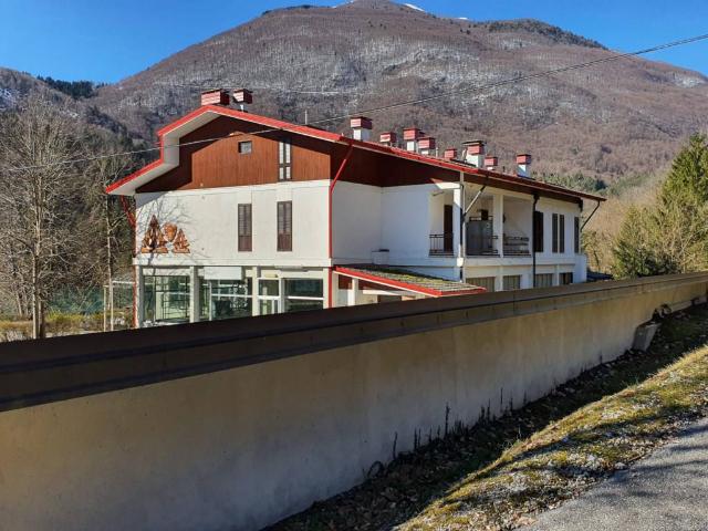 Appartamento in vendita a Verzegnis UD