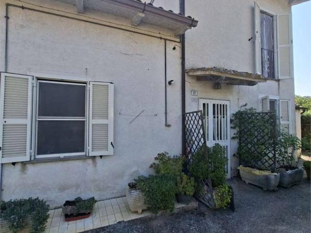 Appartamento in vendita a Vetralla VT