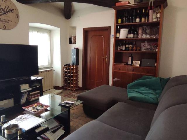 Appartamento in vendita a Vezzano Ligure SP