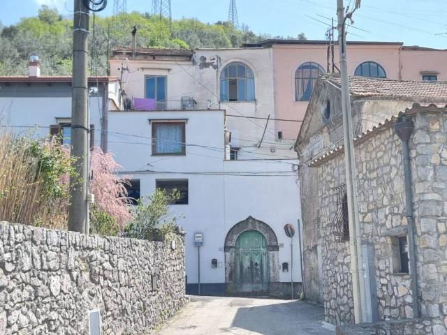 Appartamento in vendita a Vico Equense NA