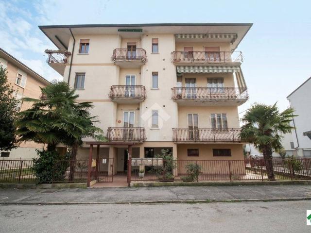 Appartamento in vendita a Vicenza VI
