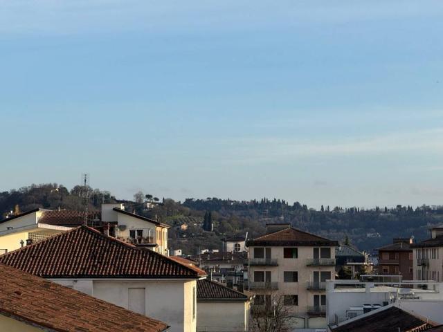 Appartamento in vendita a Vicenza VI