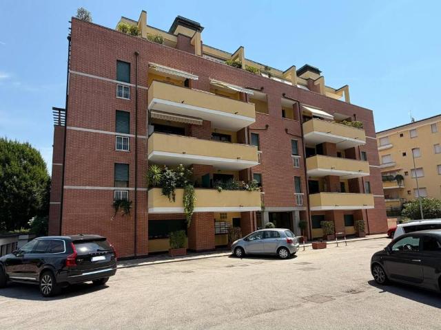 Appartamento in vendita a Vicenza VI