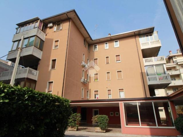 Appartamento in vendita a Vicenza VI