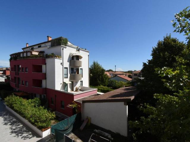 Appartamento in vendita a Vicenza VI