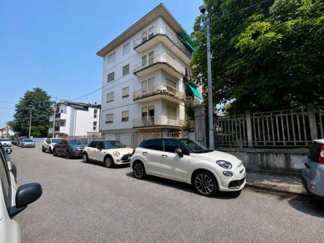 Appartamento in vendita a Vicenza VI