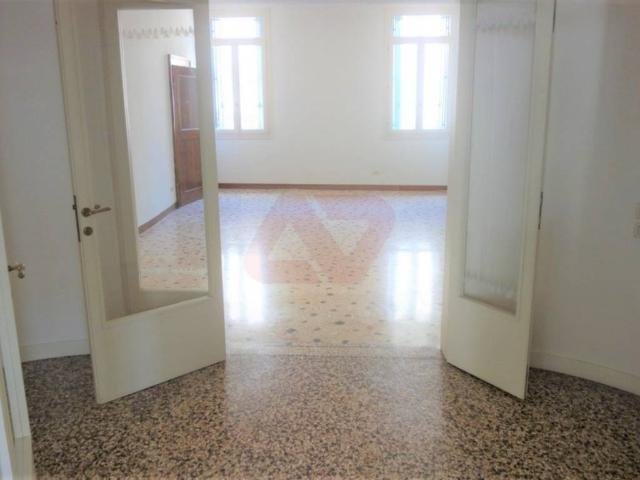Appartamento in vendita a Vicenza VI