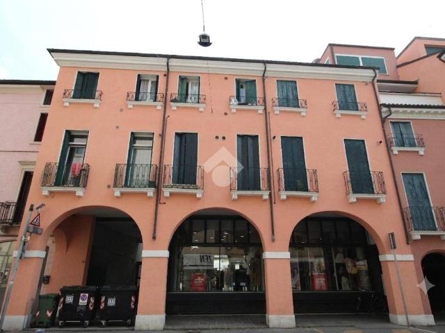 Appartamento in vendita a Vicenza VI
