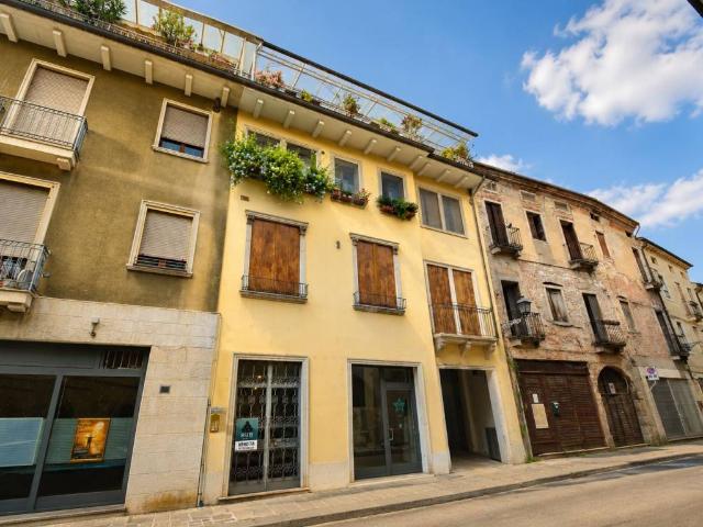 Appartamento in vendita a Vicenza VI