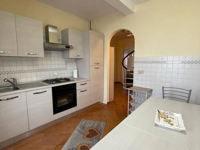 Appartamento in vendita a Viareggio