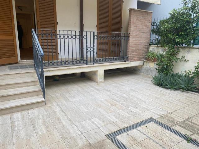 Appartamento in vendita a Viareggio