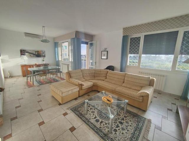 Appartamento in vendita a Viareggio 140 mq Rif: 1252234