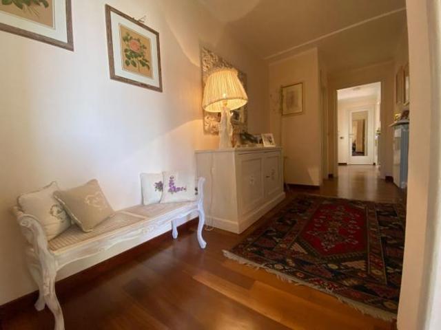 Appartamento in vendita a Viareggio 151 mq Rif: 1414907