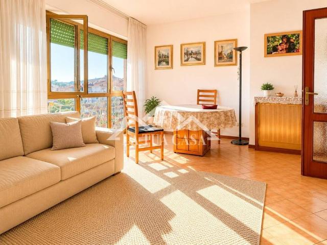 Appartamento in vendita a Viareggio via Leone Sbrana, 5