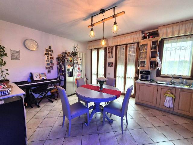 Villa a schiera in vendita a Viareggio