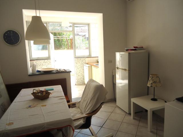 APPARTAMENTO in VENDITA a VIAREGGIO CENTRO PINETA di 4 vani
