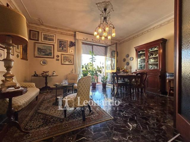 Appartamento in vendita a Viareggio LU