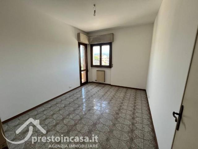 Appartamento in vendita a Viareggio LU