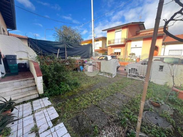 Appartamento in vendita a Viareggio LU