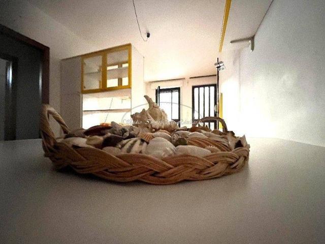 Appartamento in vendita a Viareggio LU