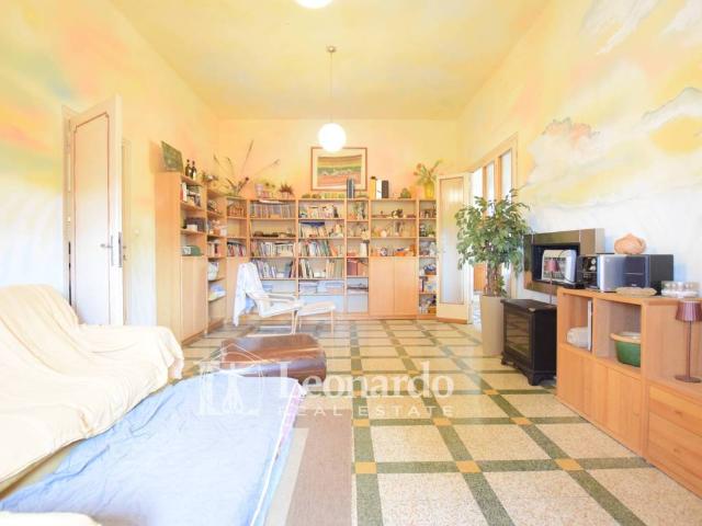 Appartamento in vendita a Viareggio LU