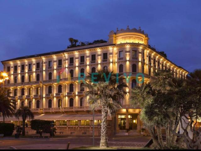 Appartamento in vendita a Viareggio LU