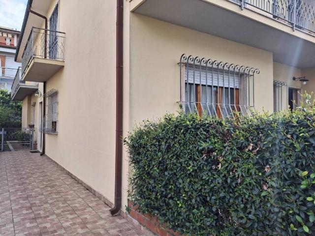 Appartamento in vendita a Viareggio LU