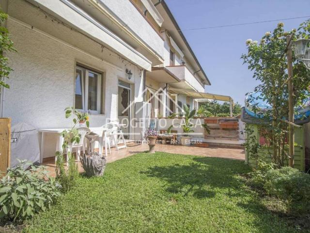 Appartamento in vendita a Viareggio LU