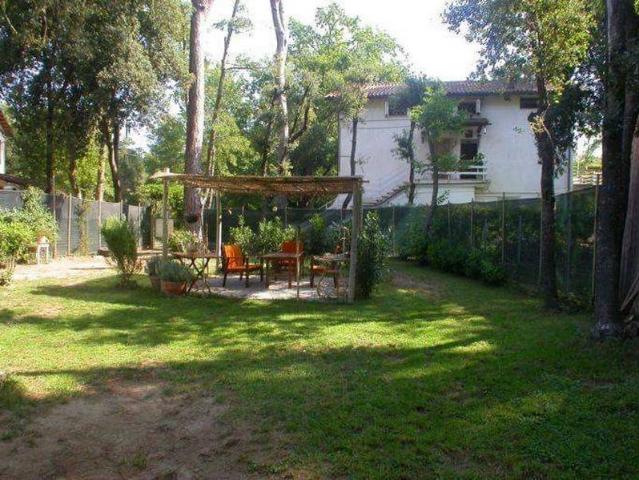 Appartamento in vendita a Viareggio LU