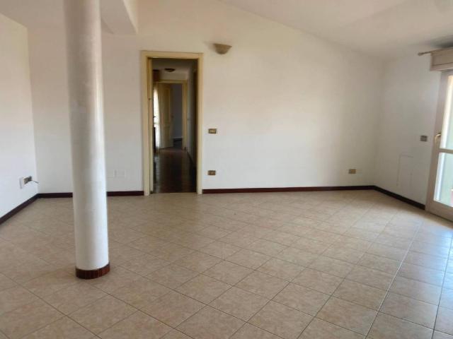 Appartamento in vendita a Viareggio LU