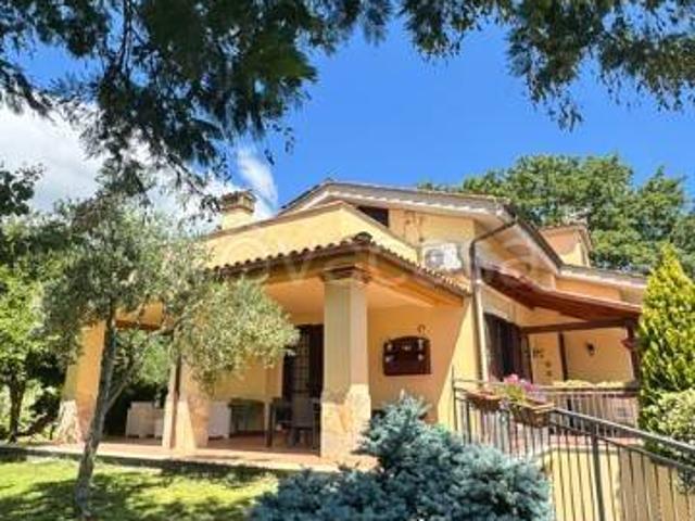 Appartamento in vendita a Vigna di Valle, Bracciano