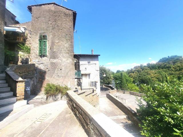 Appartamento in vendita a Vignanello VT
