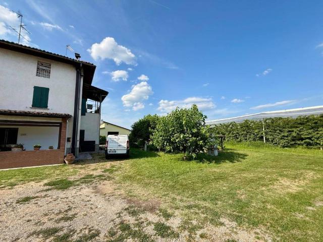 Appartamento in vendita a Vignola MO