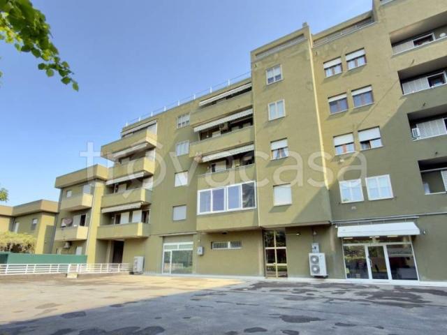 Appartamento in vendita a Vignola via Marchetti, 113