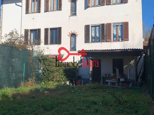 Appartamento in vendita a Viggiù VA