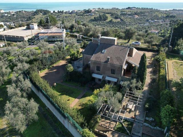 Appartamento in vendita a Vieste