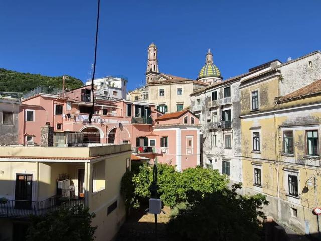 Appartamento in vendita a Vietri sul Mare SA