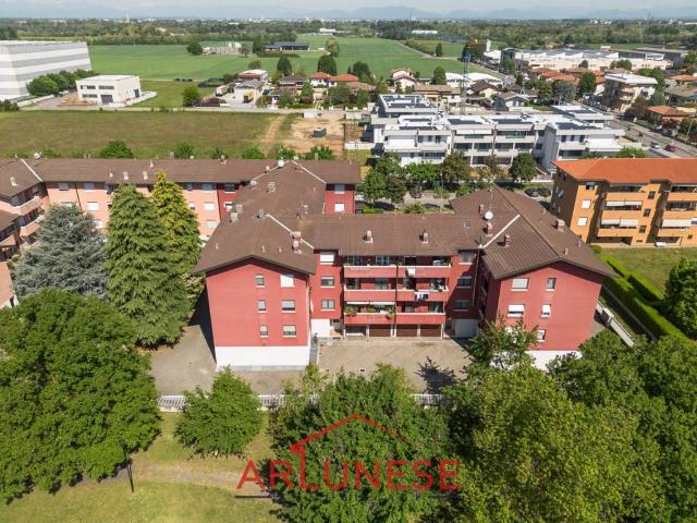 Appartamento in vendita a Villa Cortese MI