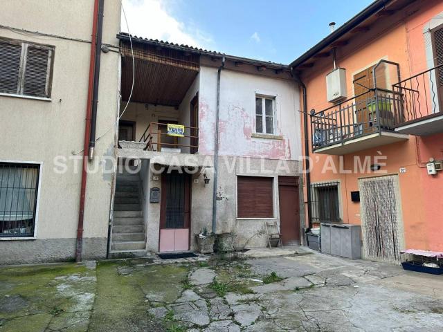 Appartamento in vendita a Villa D'Alme'